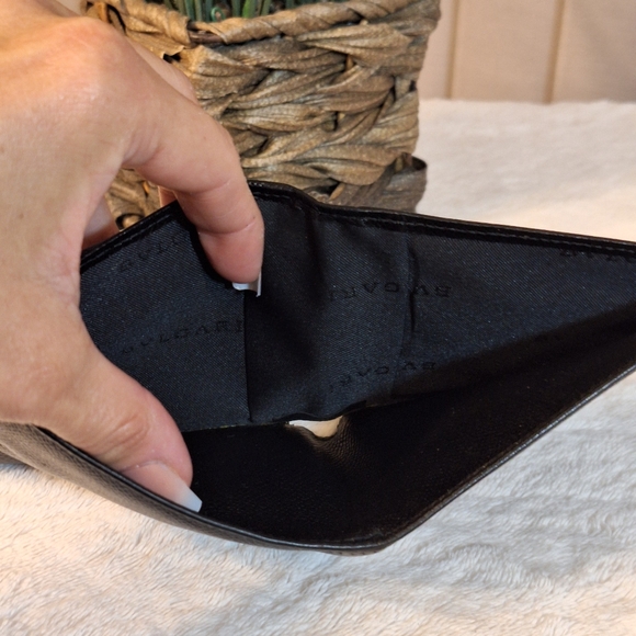 Bvlgari Men's Leather Wallet - Picture 14 of 16